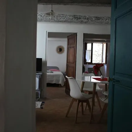 アパート La Maison De Michele ル・フュージュレ